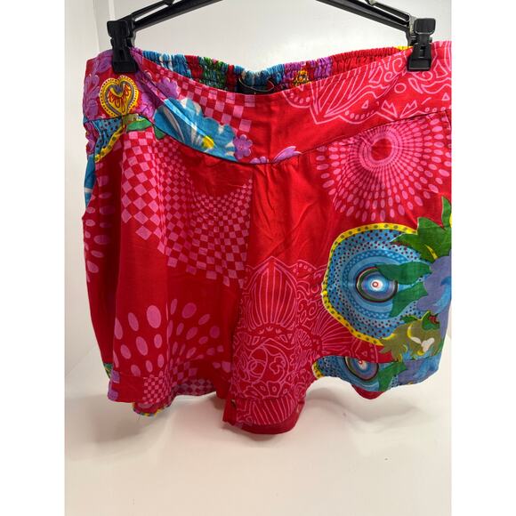 Junglee Billee Boho Red Multicolor Print Shorts Size L/XL Flowy Airy - Picture 5 of 6